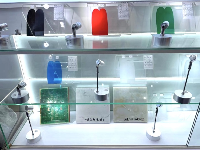 鴻志技術(shù)團隊新開(kāi)發(fā)出的硫化鋅Ambition S-10